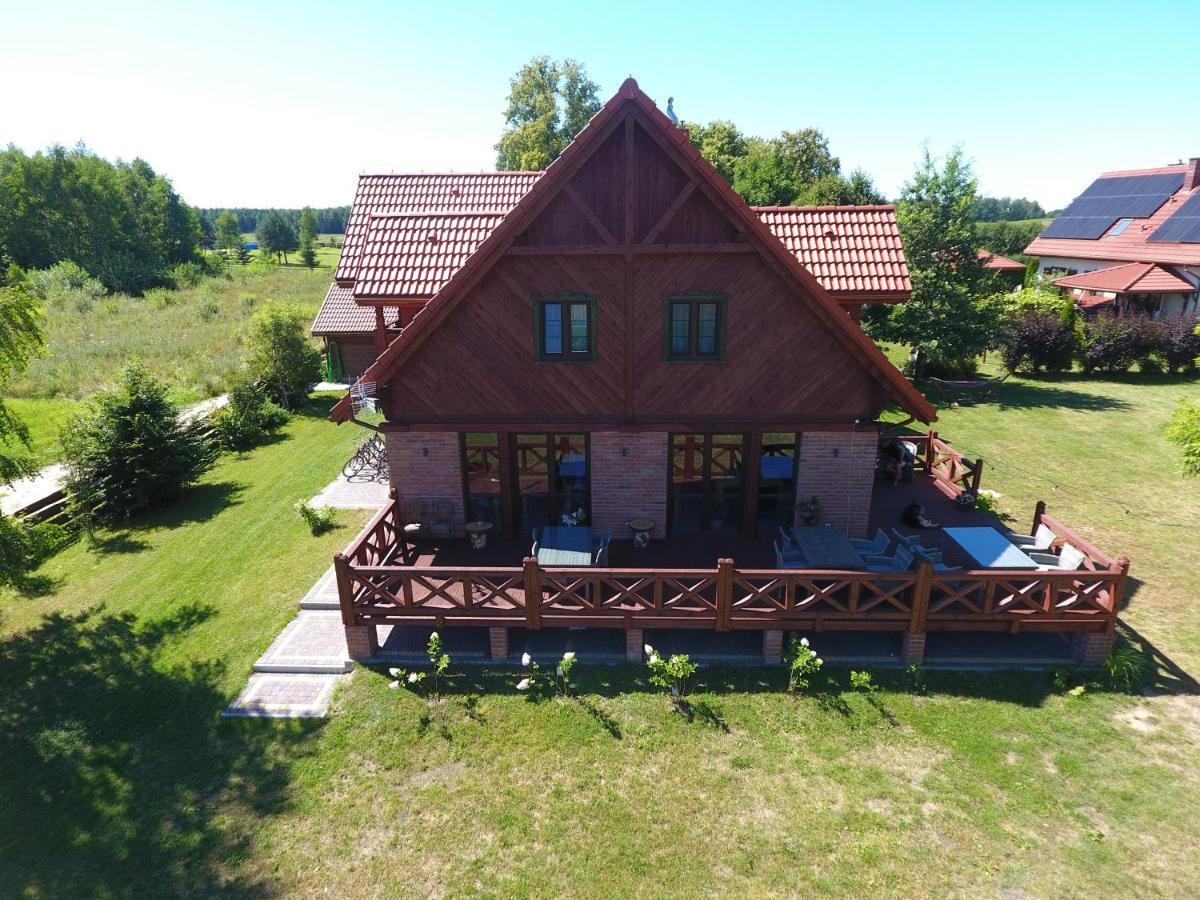 ルチャネ・ニダ Wypoczynek Pod Lipami Bed & Breakfast エクステリア 写真